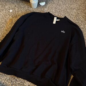 ALO Yoga Women’s  Black Crewneck Sweatshirt